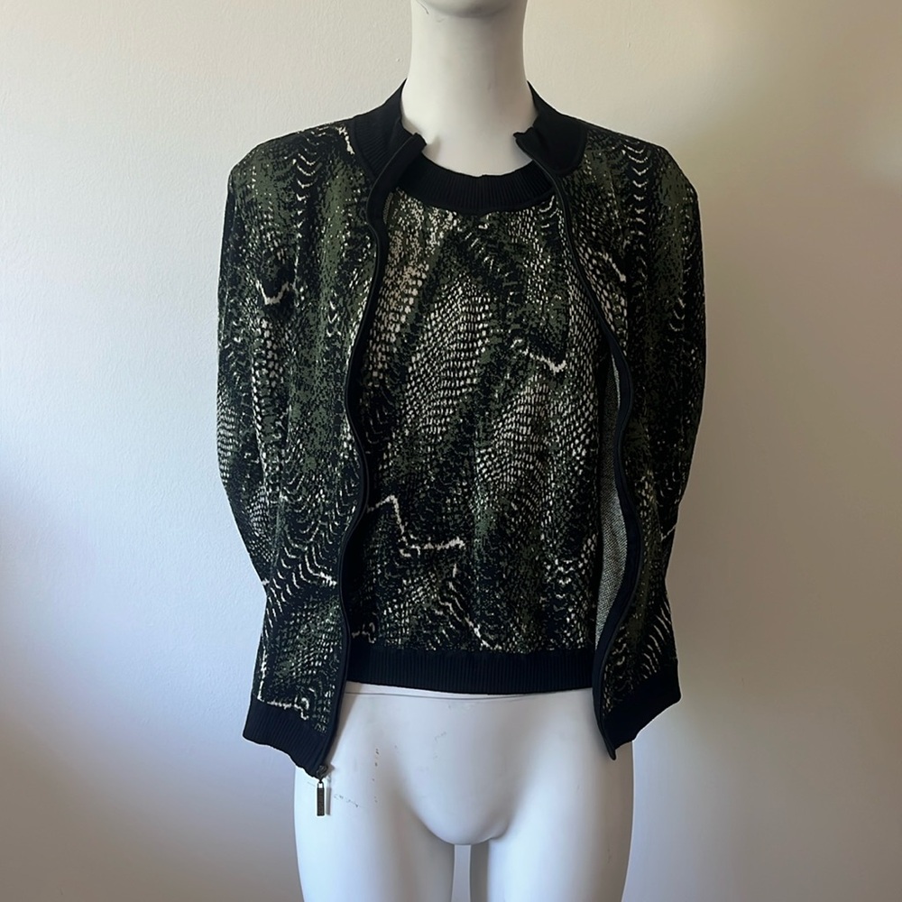St. John Sport Vintage Colorful Wool blend Cardigan And Top Size L